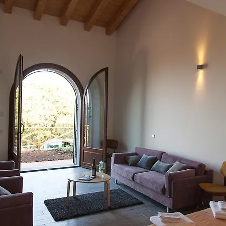 Ecoagriturismo Notti Stellate Etna Mare * Mascali