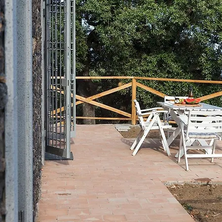 Ecoagriturismo Notti Stellate Etna Mare * Mascali