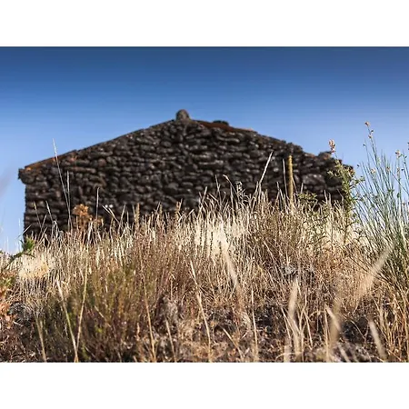 Ecoagriturismo Notti Stellate Etna Mare * Mascali