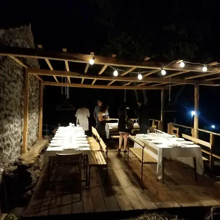 Ecoagriturismo Notti Stellate Etna Mare * Mascali